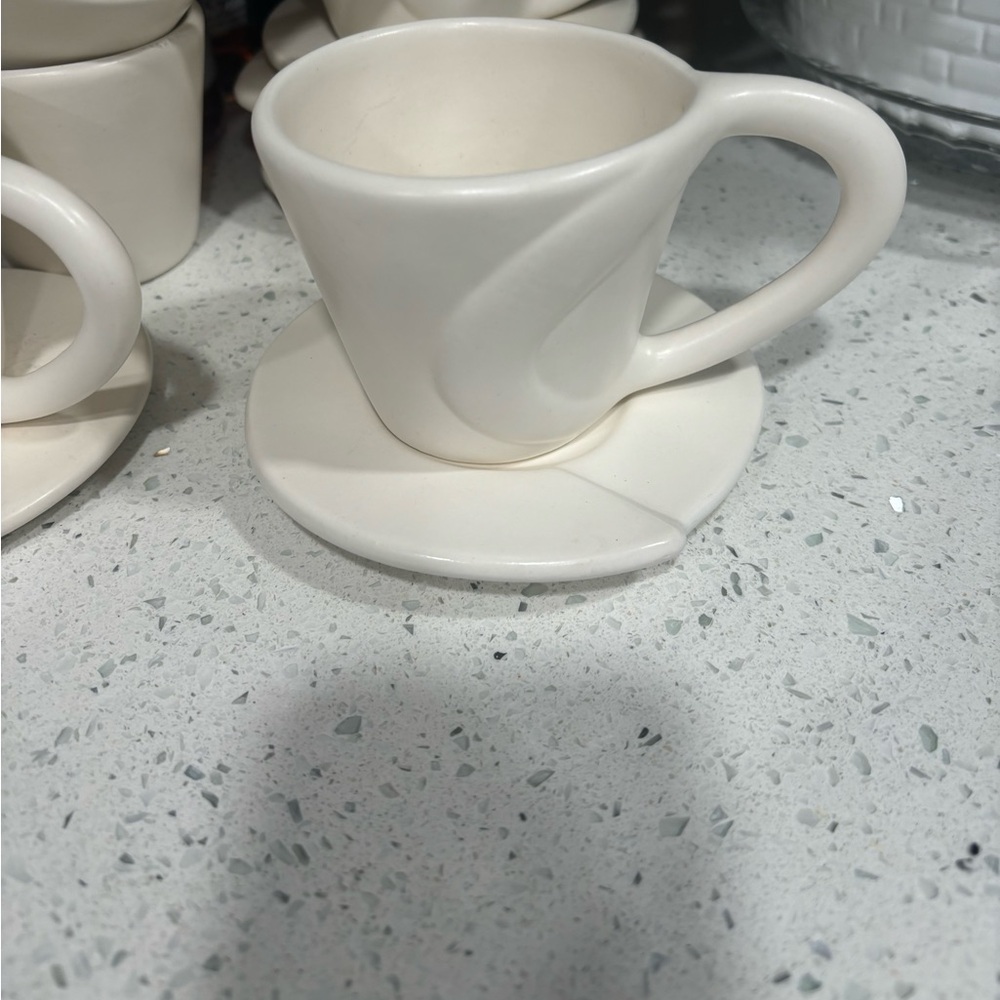 Cyclamen JULIE SANDERS Cup & Saucer Coffee Mug Beige